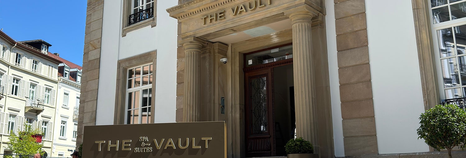 Alpha Group Aussenwerbung