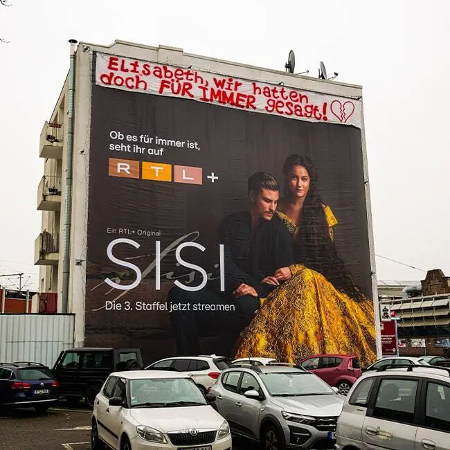 Alpha Group Services Out of Home - DOOH - RTL